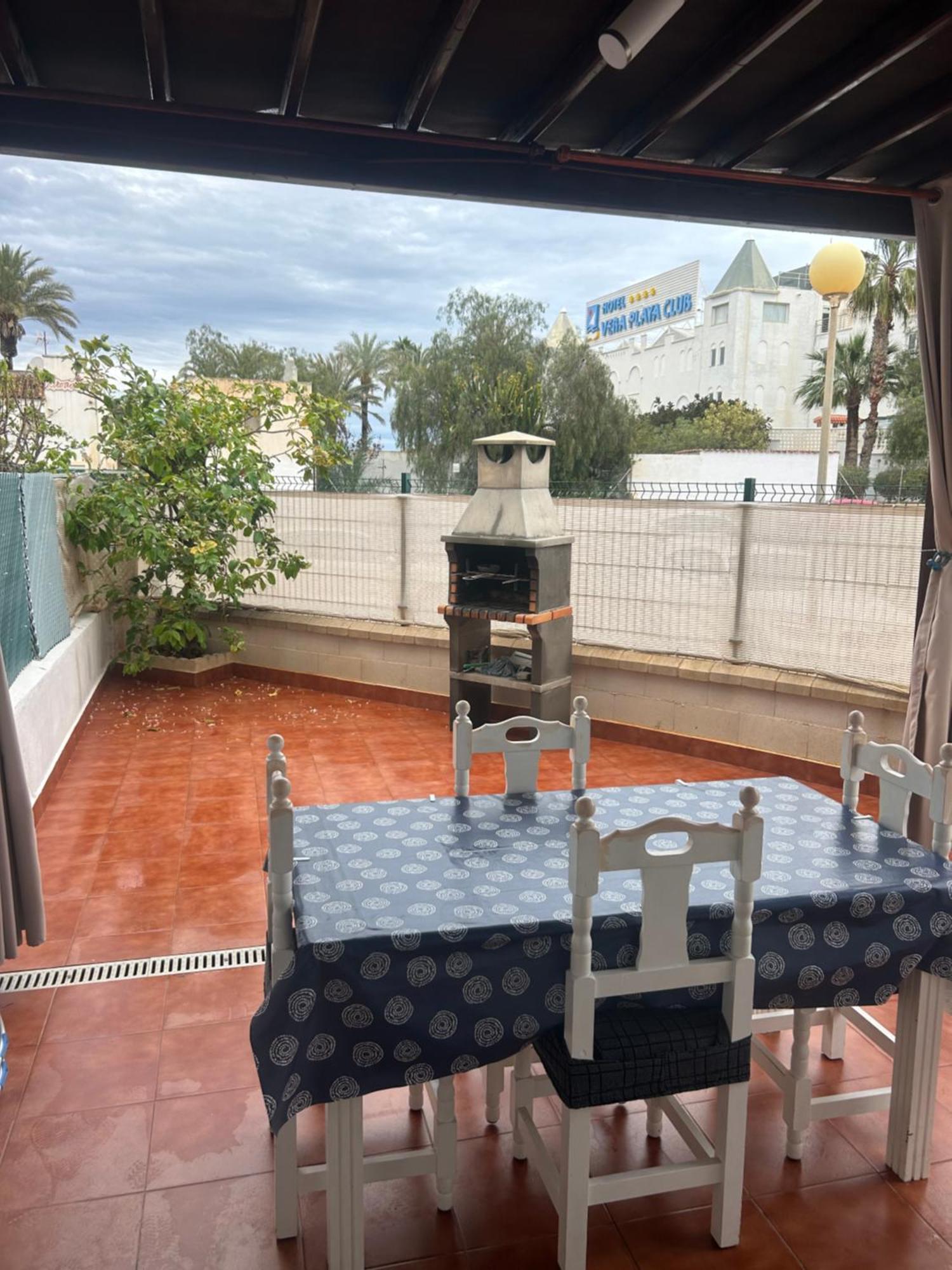 Apartment Zona Naturista Вера Екстериор снимка