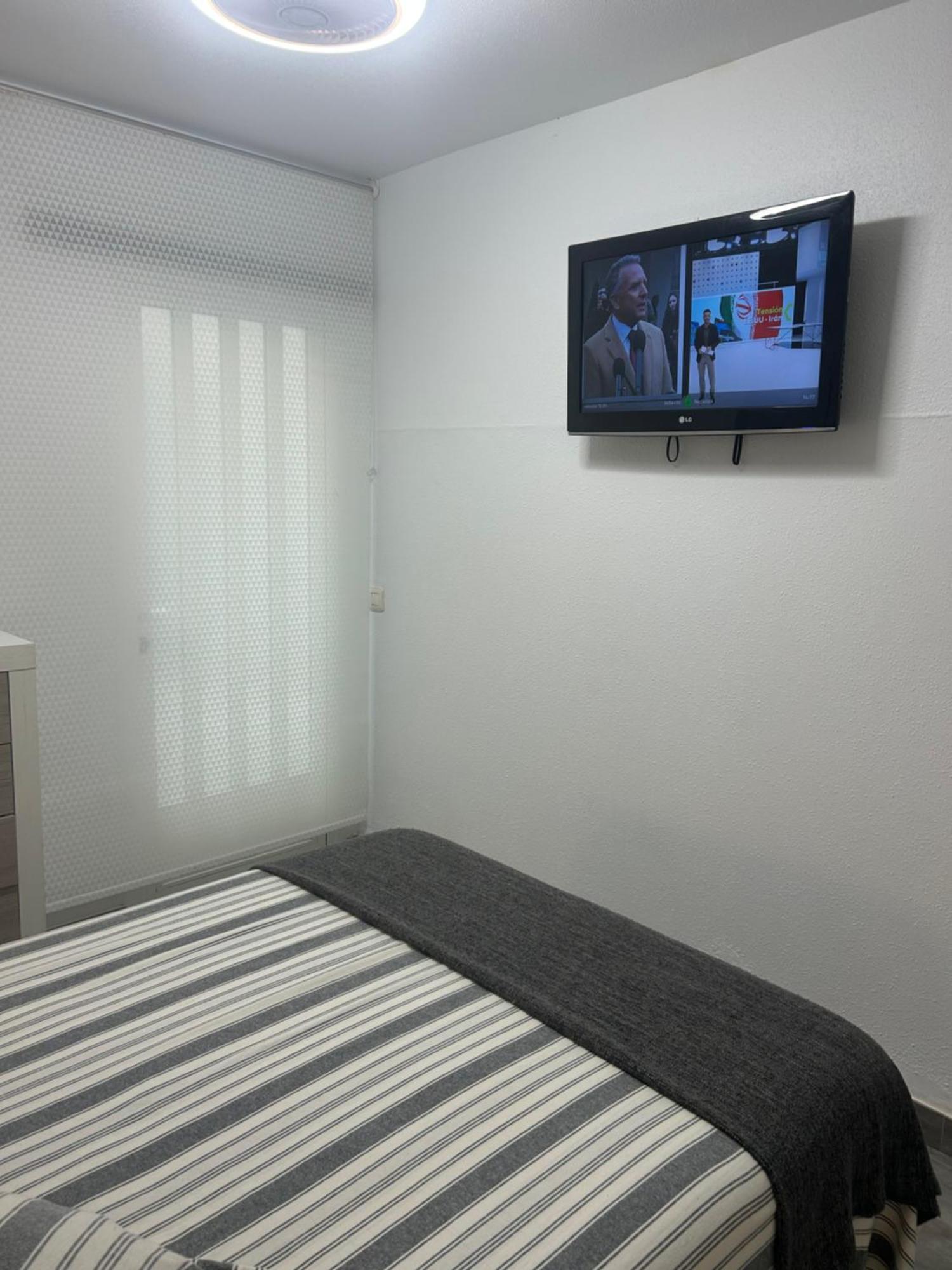 Apartment Zona Naturista Вера Екстериор снимка